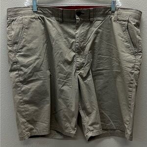 Wrangler New Without Tags  Size 48  Men's Khaki Flat Front Shorts